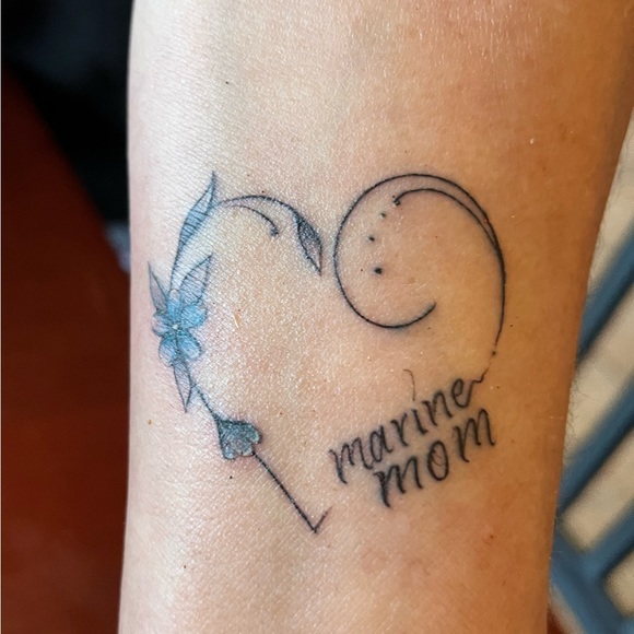 Meet your Posher, Rosa - Picture 1 of 1